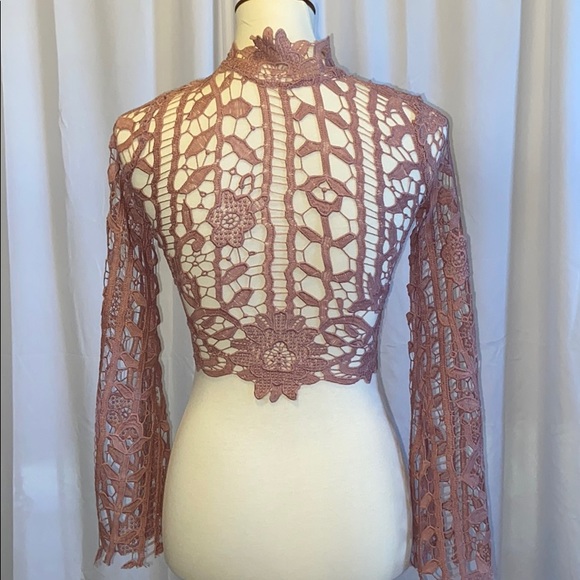 Crocheted Crop Jacket - Picture 3 of 4